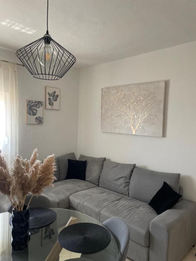 Apartman Bili Solin Exterior photo